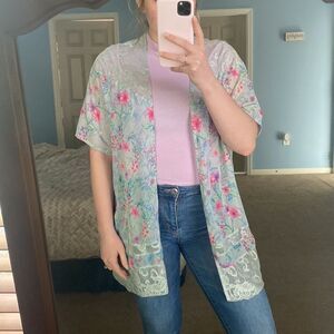 XS Candie’s Floral Lace Kimono
